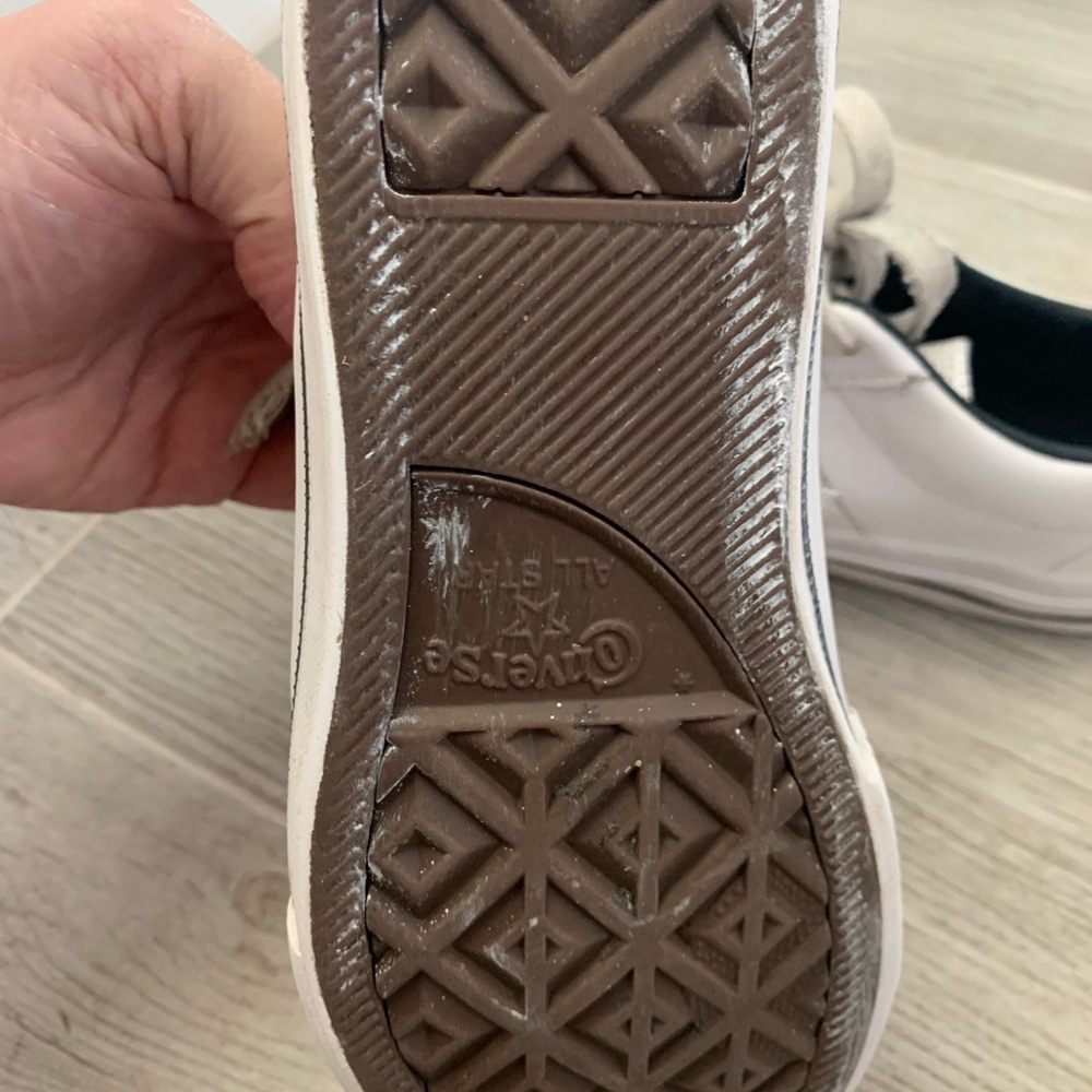 Leather Converse - Picture 3 of 5